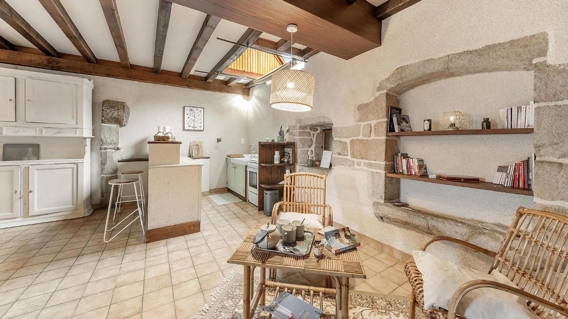 Lovely Apartment In Tremblay With Wifi Les Portes du Coglais 0*,  Franciaország